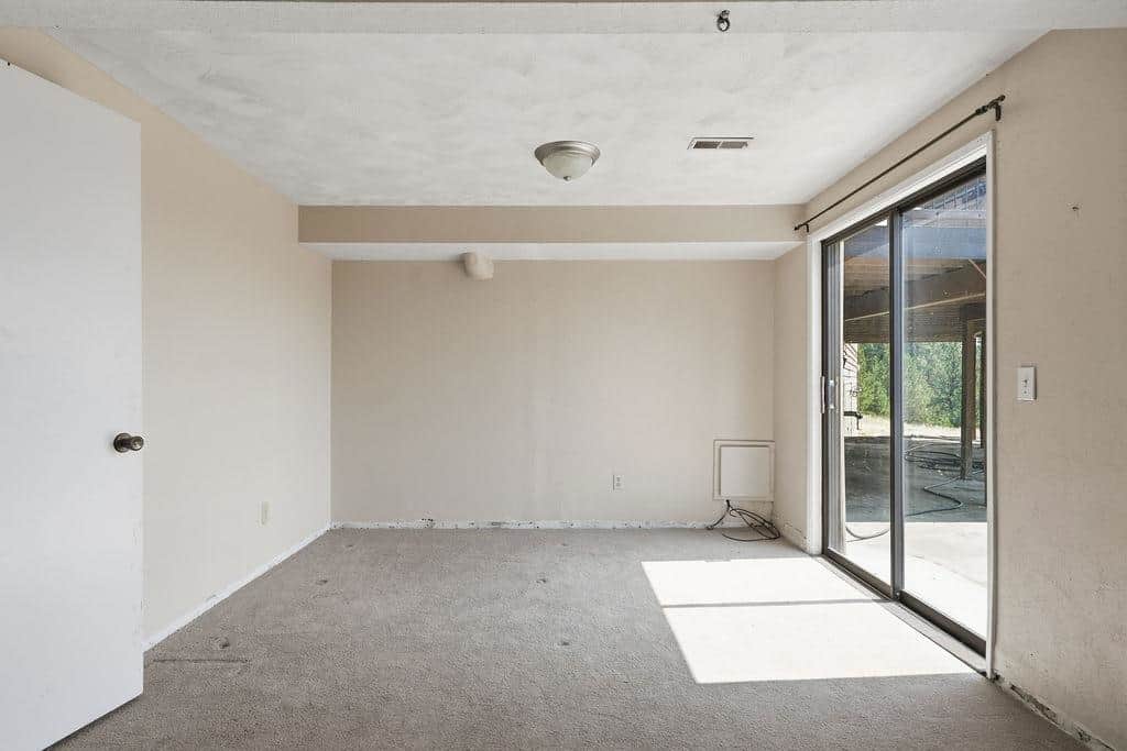 5914 N GATES Ln thumbnail 36