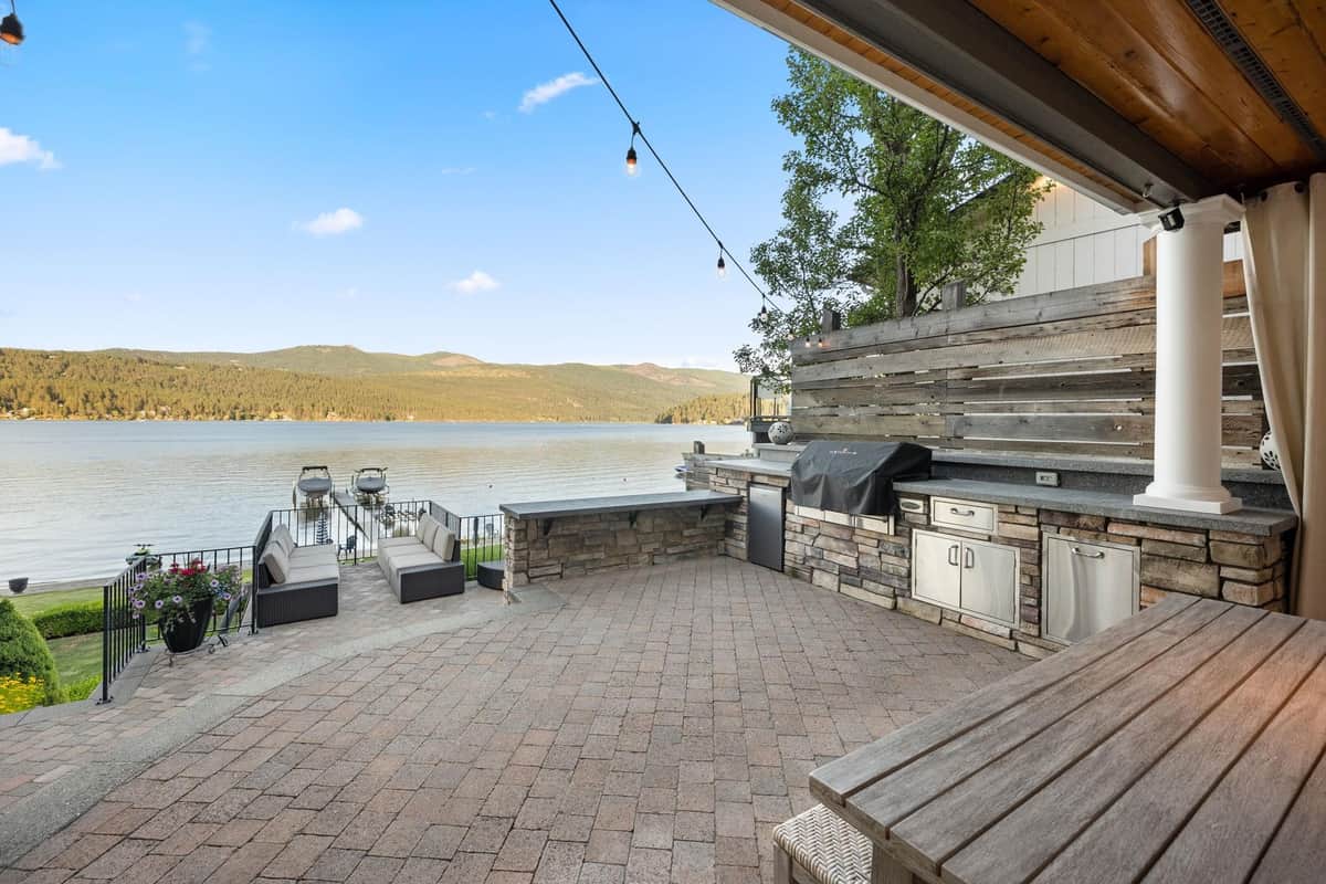 819 S Liberty Dr thumbnail 35