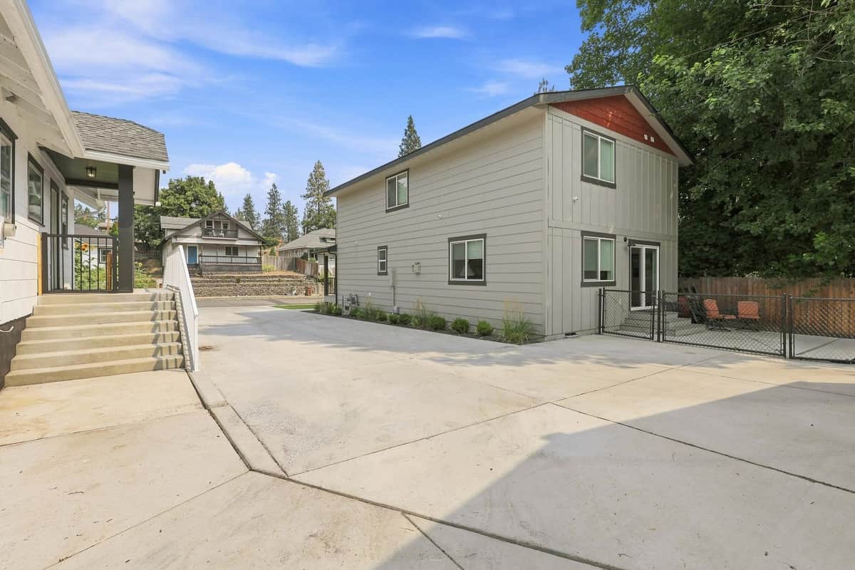 712 E 9th Ave thumbnail 21