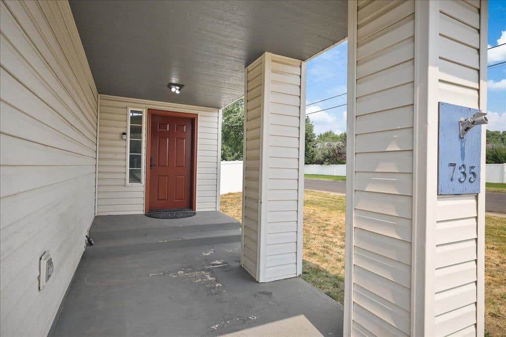 735 E Tara Lee Ave thumbnail 5