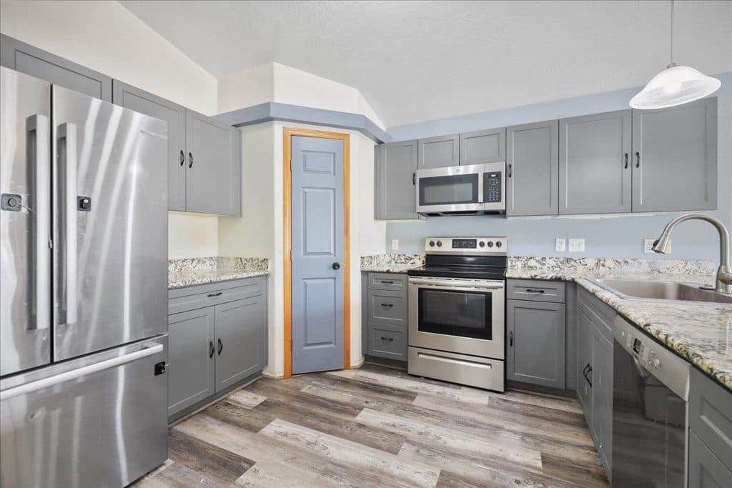 735 E Tara Lee Ave thumbnail 14