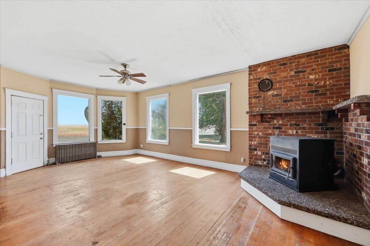 44933 E Detour Rd thumbnail 10