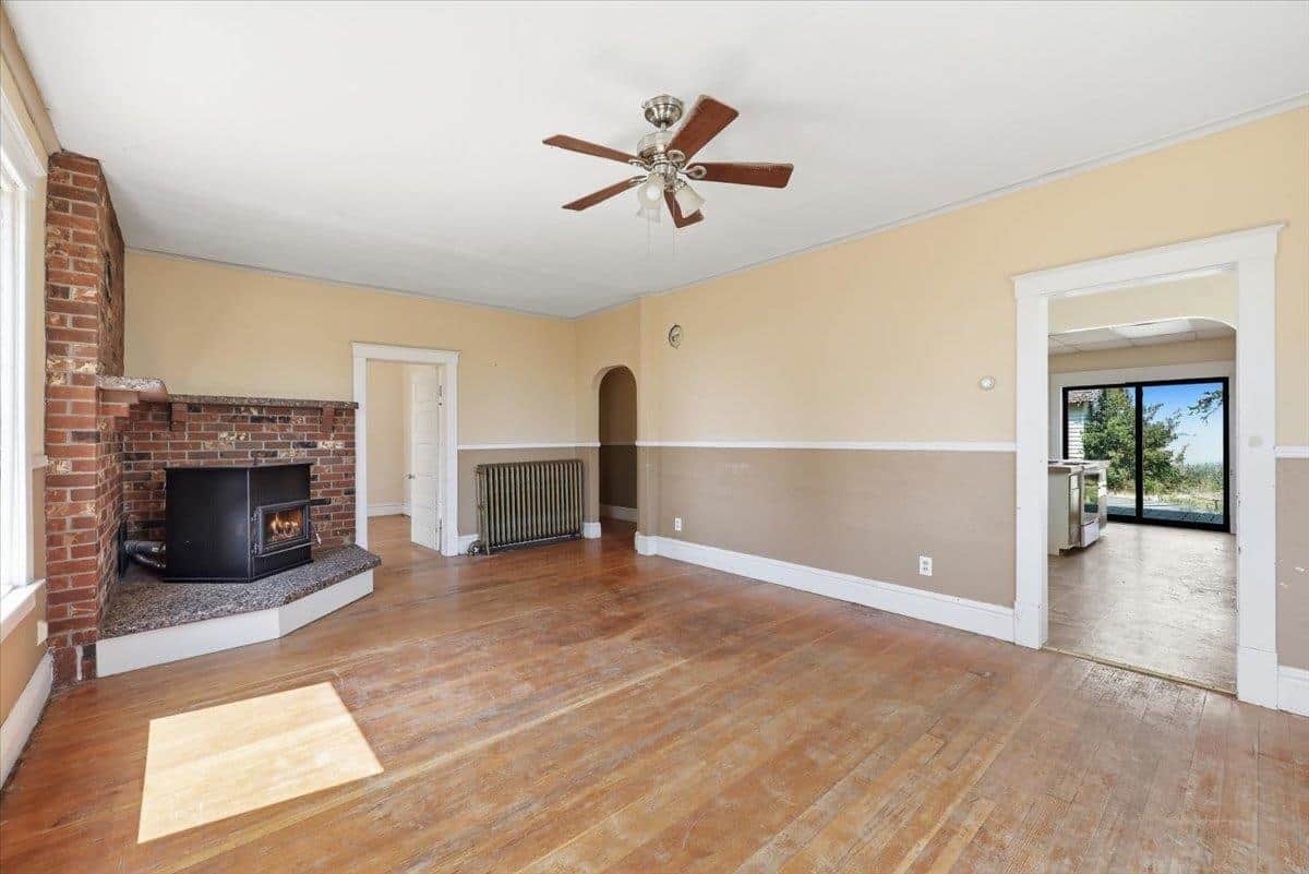 44933 E Detour Rd thumbnail 11