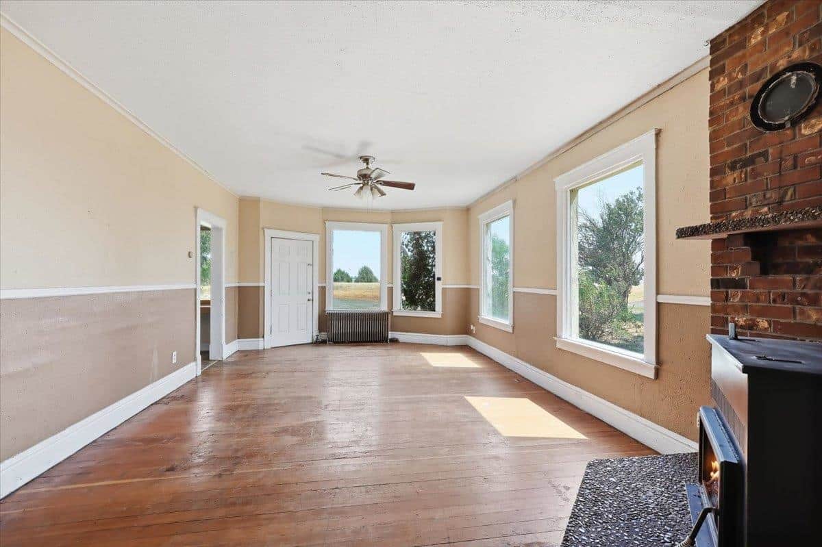 44933 E Detour Rd thumbnail 13