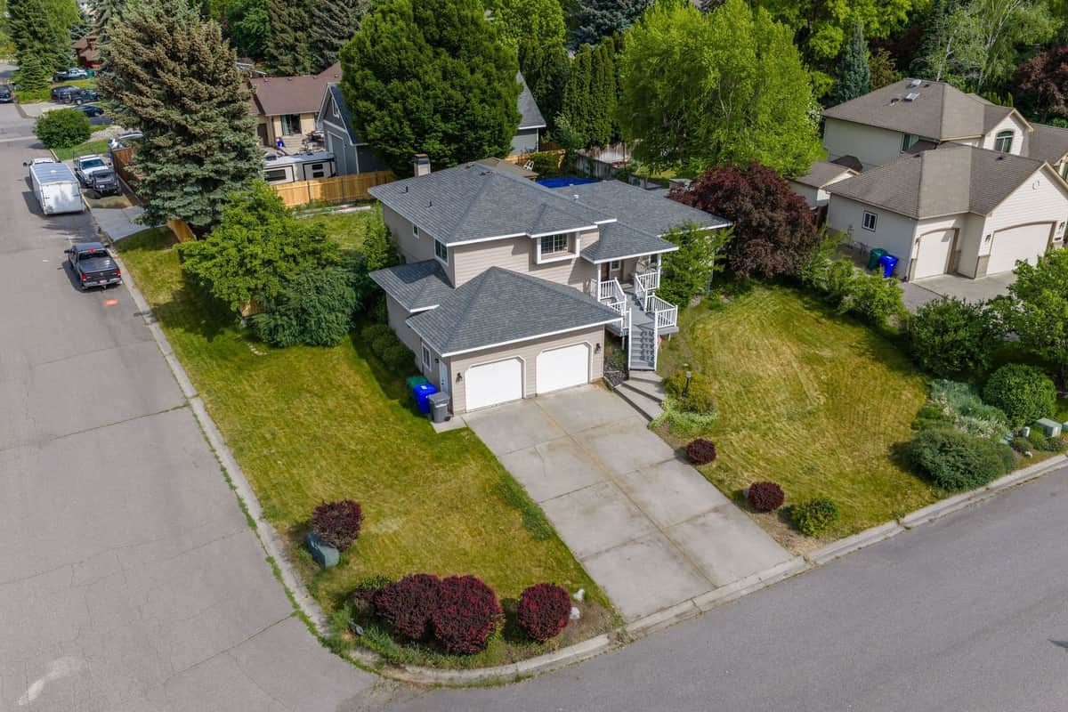 3901 S Sunderland Dr thumbnail 4