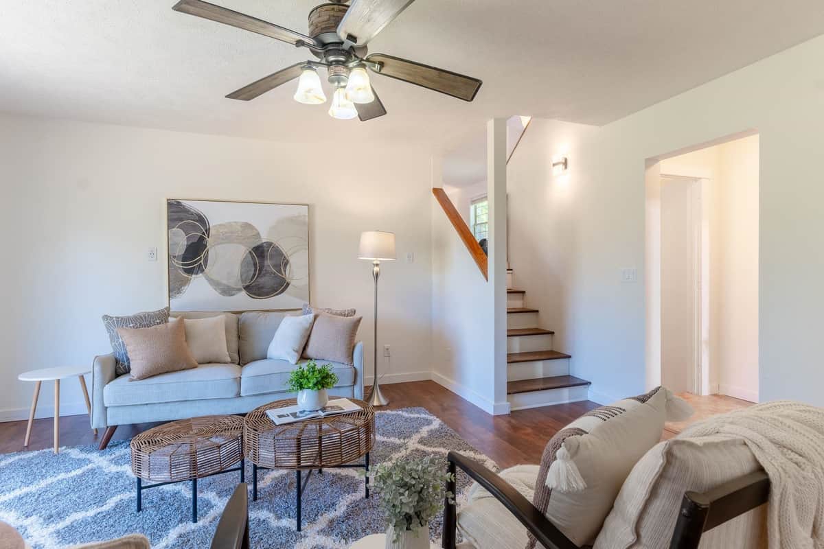 3901 S Sunderland Dr thumbnail 18