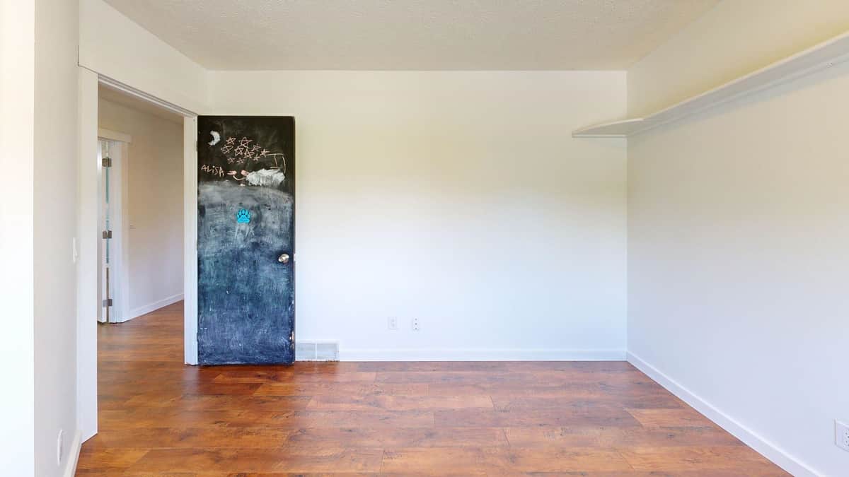 3901 S Sunderland Dr thumbnail 26