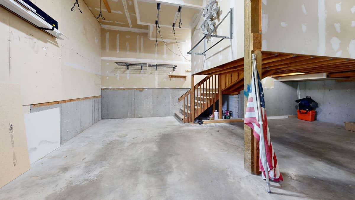 3901 S Sunderland Dr thumbnail 40