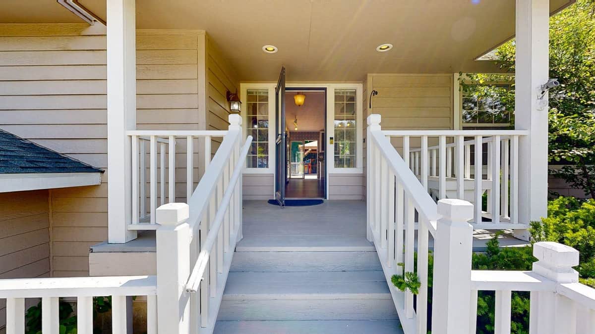 3901 S Sunderland Dr thumbnail 44