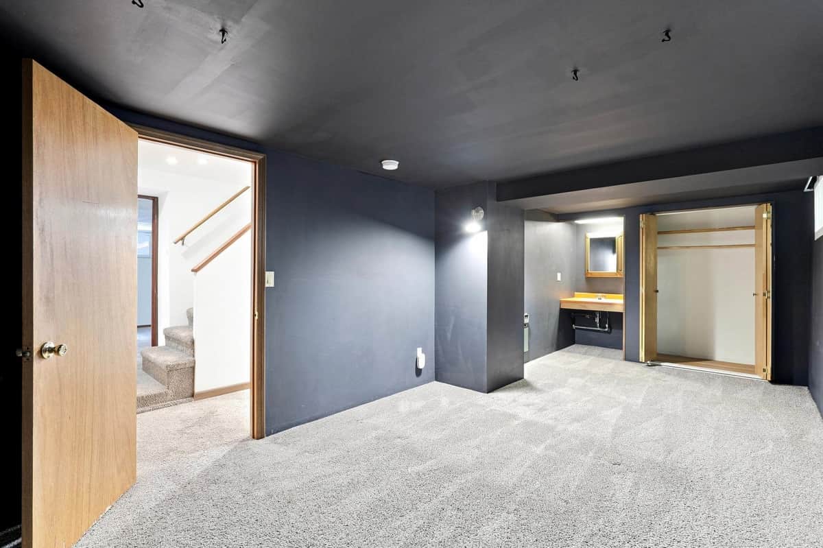 2307 W Broad Ave thumbnail 19