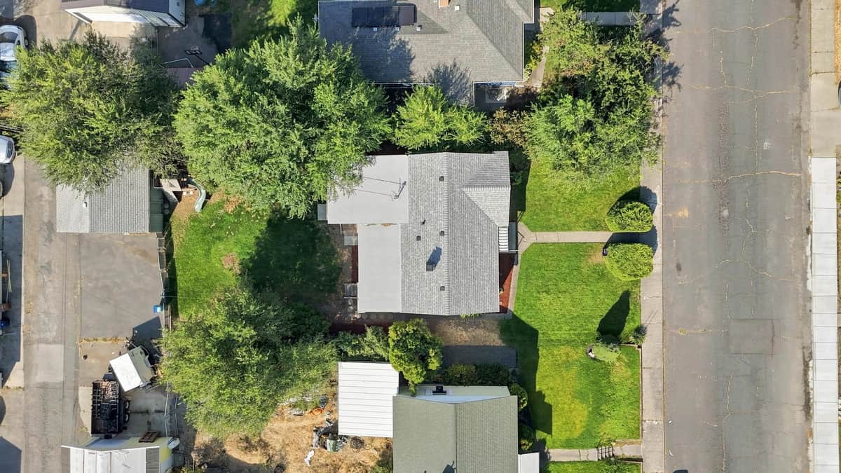 2307 W Broad Ave thumbnail 29
