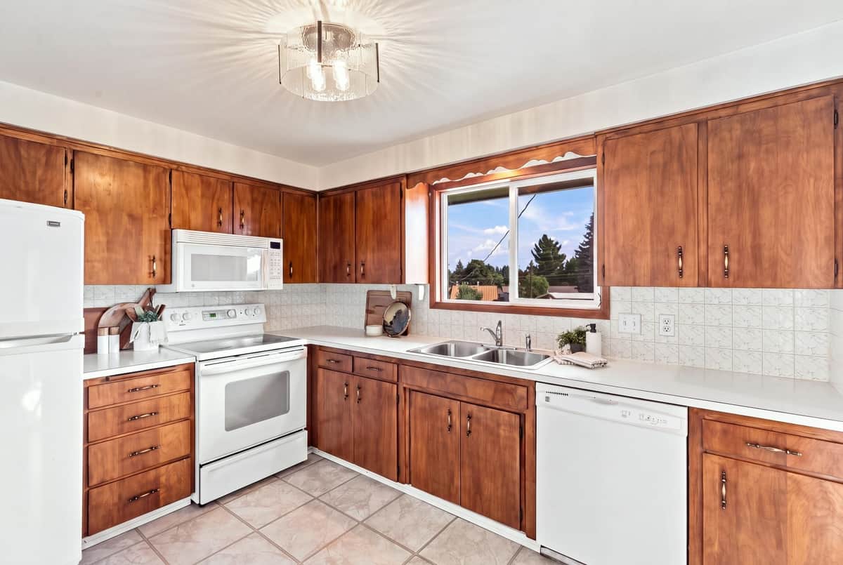 211 E Astor Dr thumbnail 11