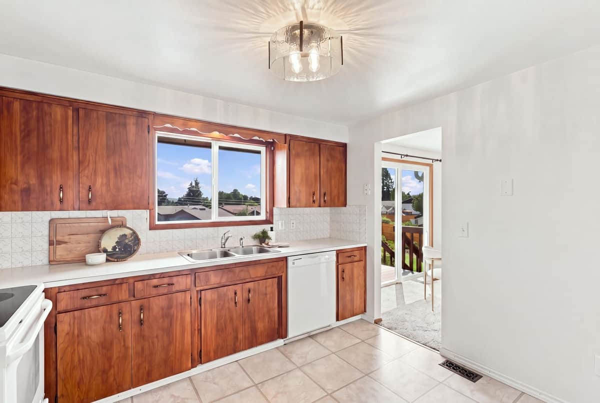 211 E Astor Dr thumbnail 15