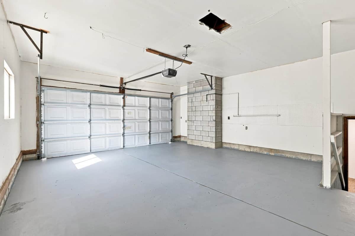 211 E Astor Dr thumbnail 27