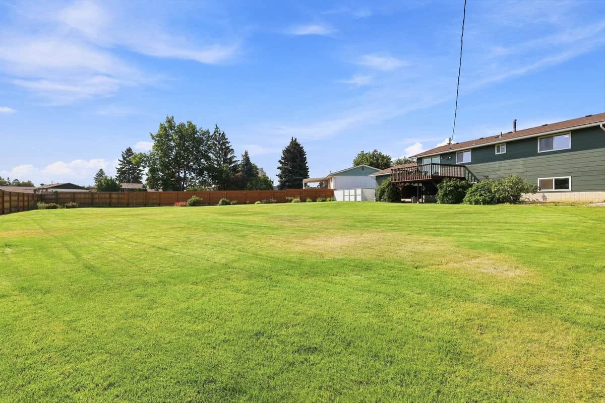 211 E Astor Dr thumbnail 35