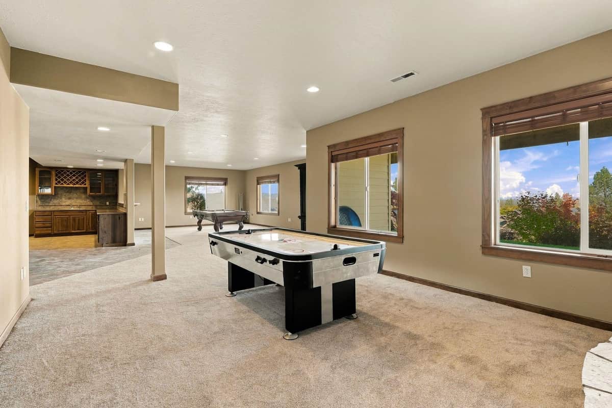 1814 W Pepper Ln thumbnail 35