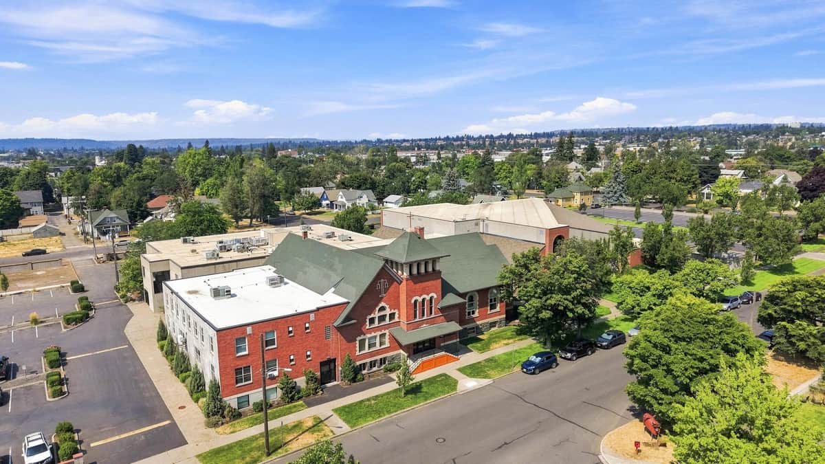 408 E Baldwin Ave thumbnail 36