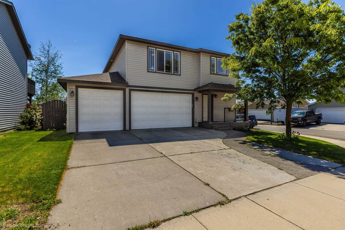 9313 W Foxtail Ln thumbnail 2