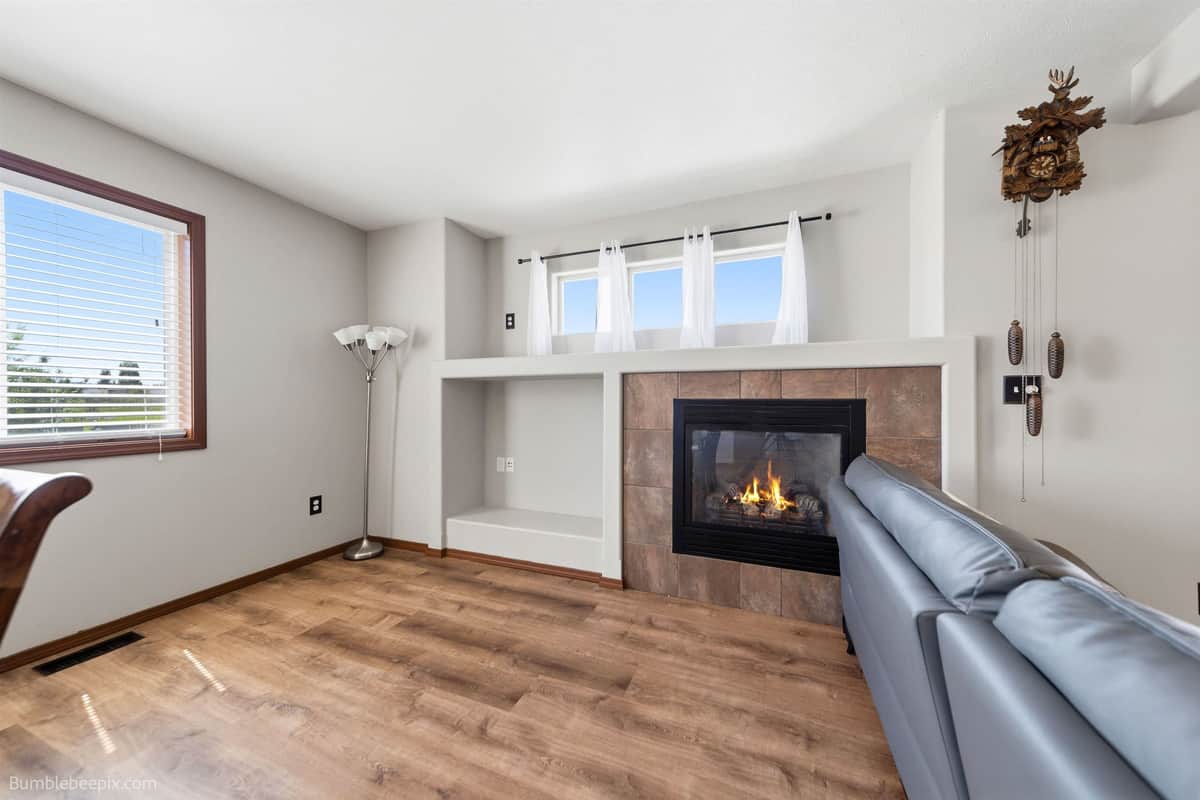 9313 W Foxtail Ln thumbnail 10