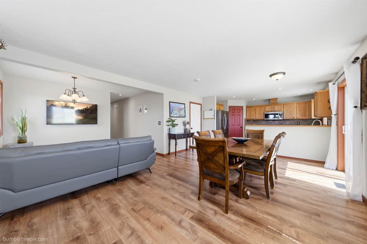 9313 W Foxtail Ln thumbnail 6