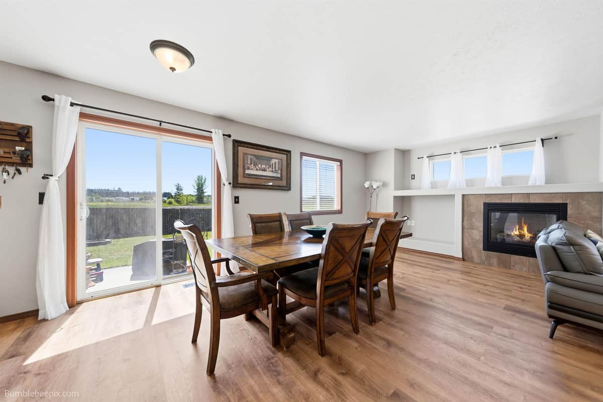 9313 W Foxtail Ln thumbnail 13