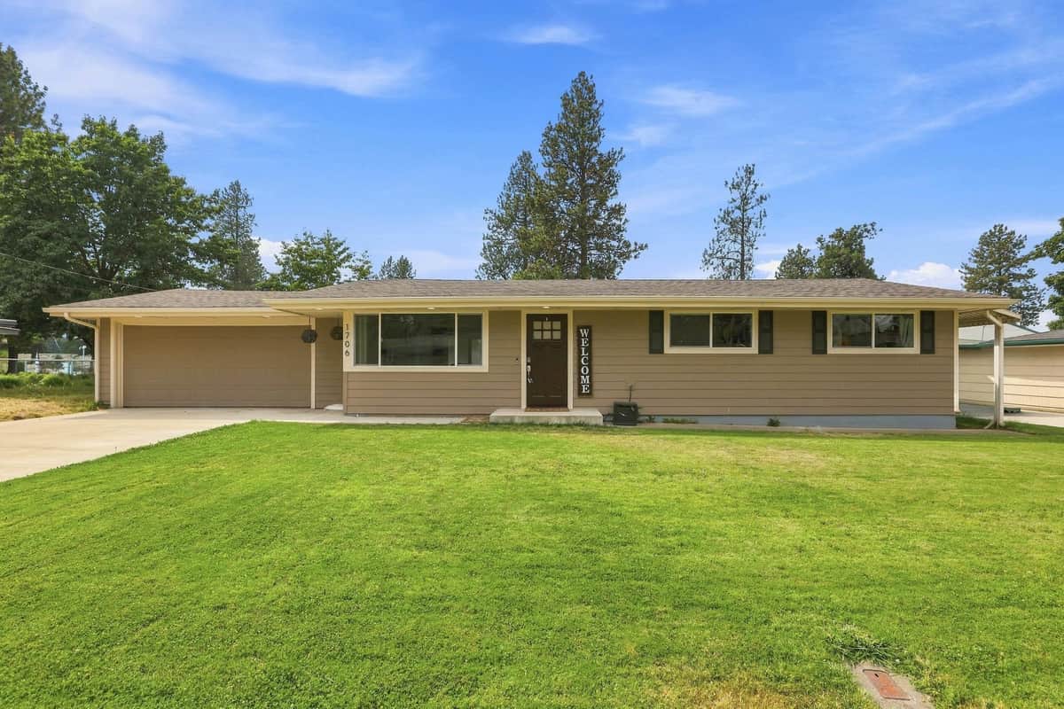 1706 S Pines Rd thumbnail 2