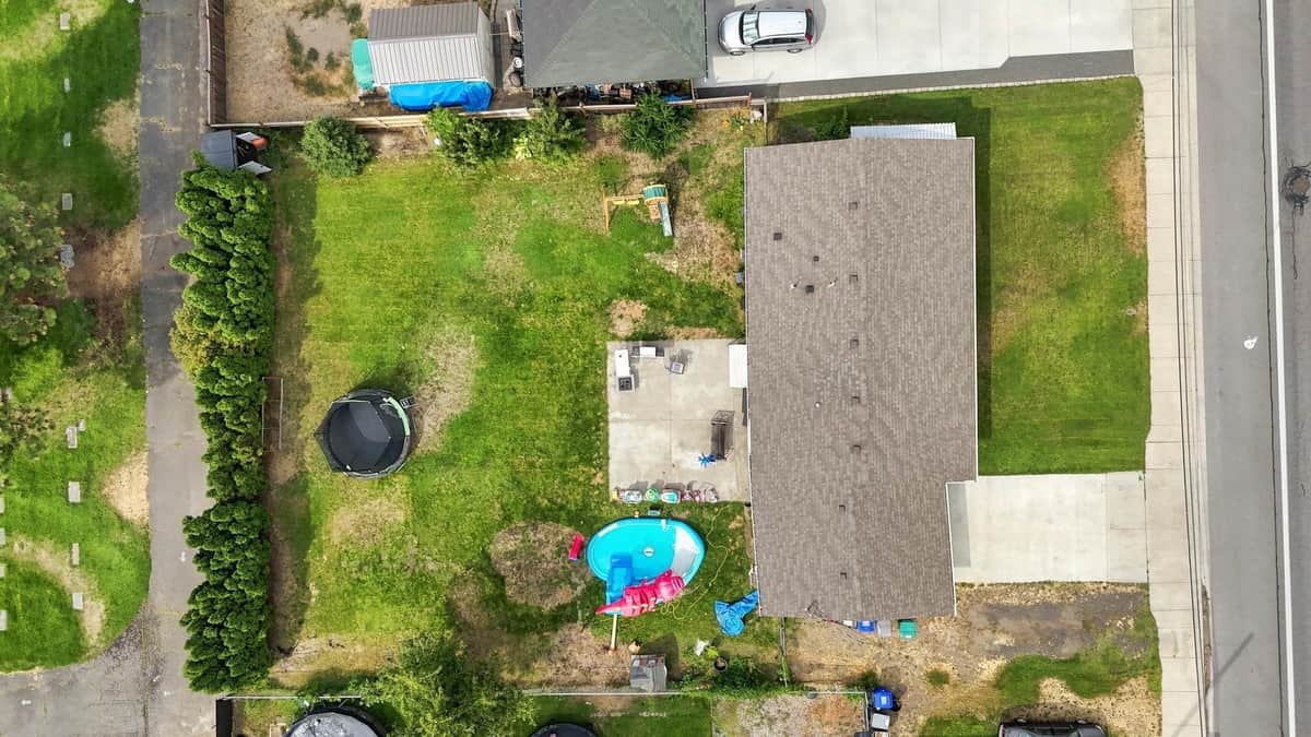 1706 S Pines Rd thumbnail 39
