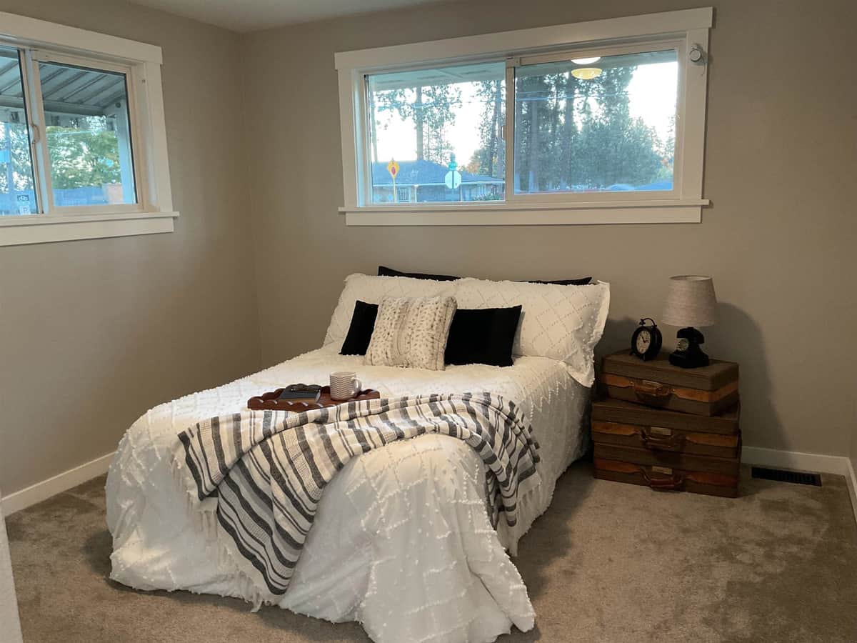 1706 S Pines Rd thumbnail 17