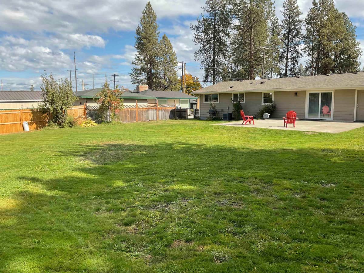 1706 S Pines Rd thumbnail 37