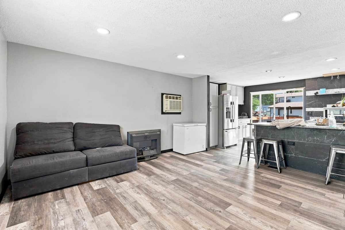 10521 S Spokane St thumbnail 4