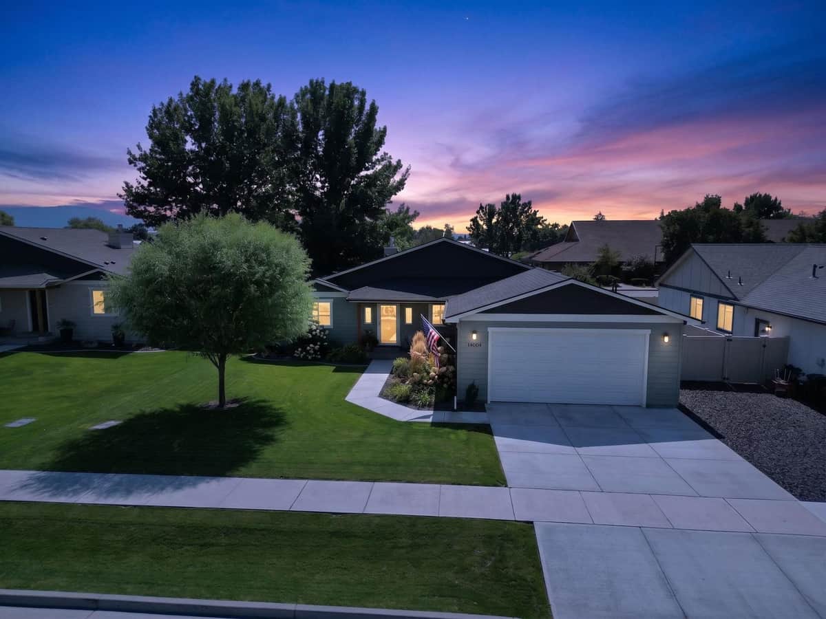 14004 E Sanson Ave thumbnail 3