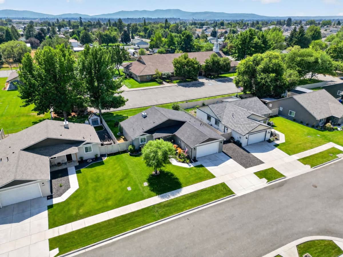 14004 E Sanson Ave thumbnail 10