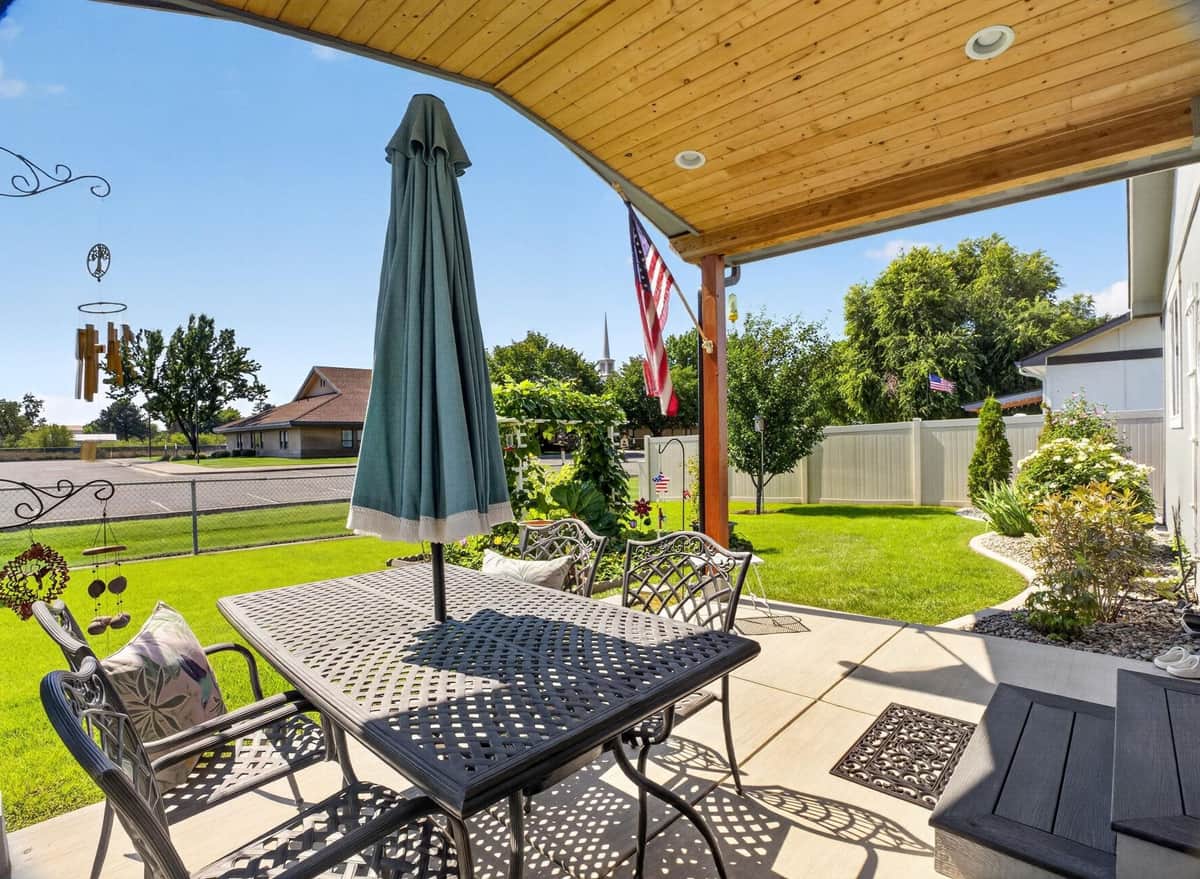 14004 E Sanson Ave thumbnail 40