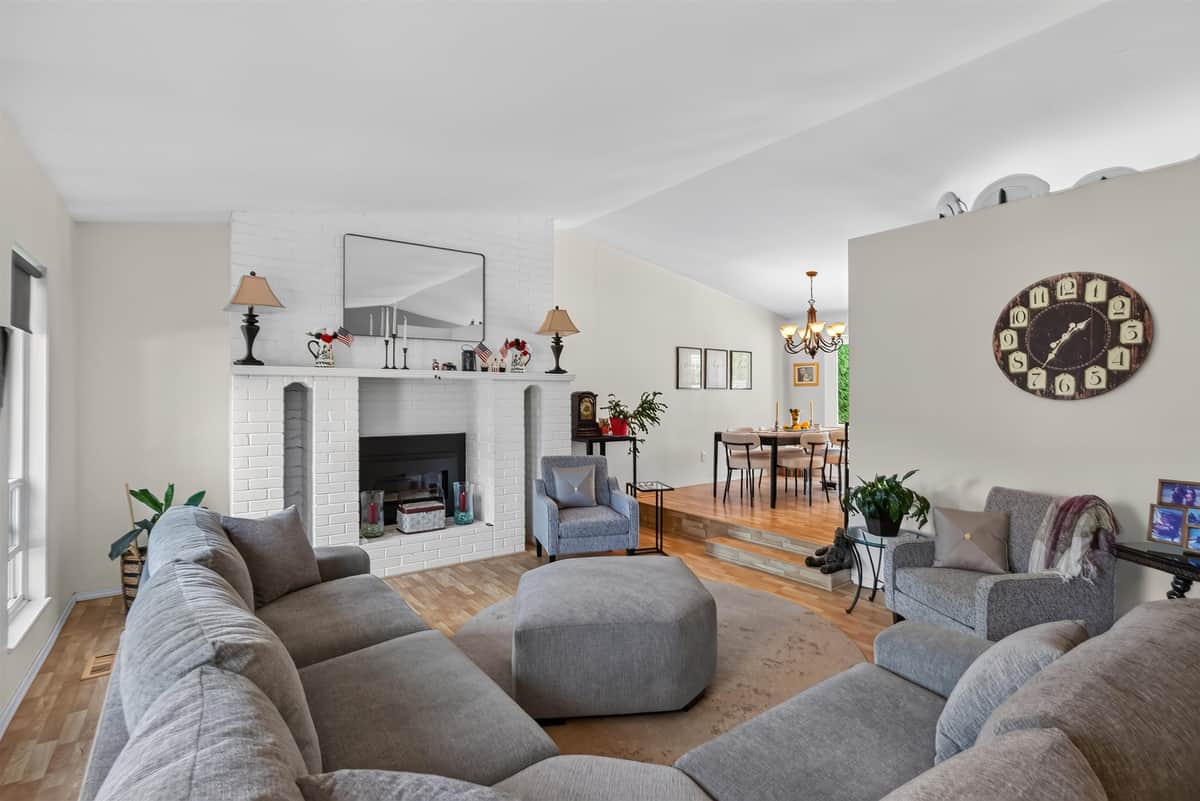 11705 N Bedivere Dr thumbnail 3