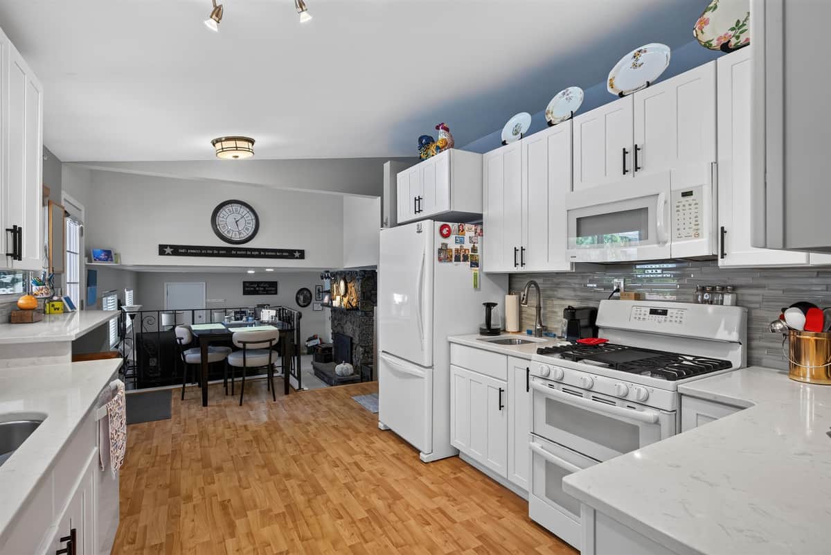 11705 N Bedivere Dr thumbnail 8