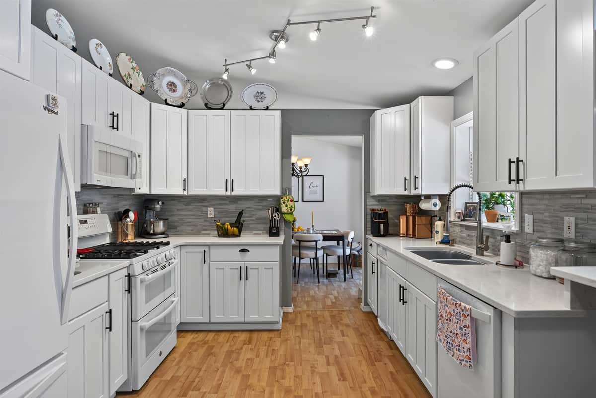 11705 N Bedivere Dr thumbnail 11