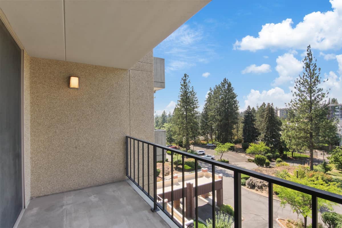 1311 S WESTCLIFF Pl thumbnail 12