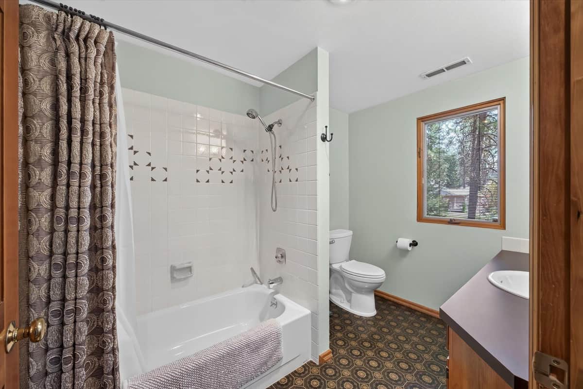 4410 E Silver Pine Rd thumbnail 22