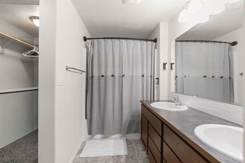 4505 N McCabe Ln thumbnail 15