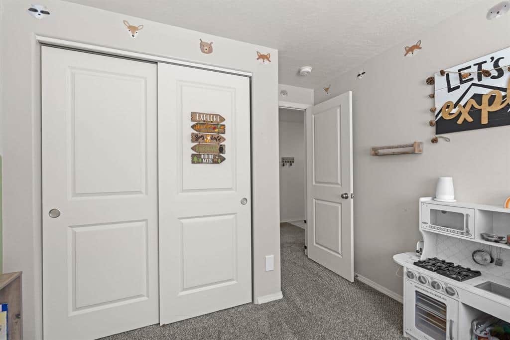 4505 N McCabe Ln thumbnail 18