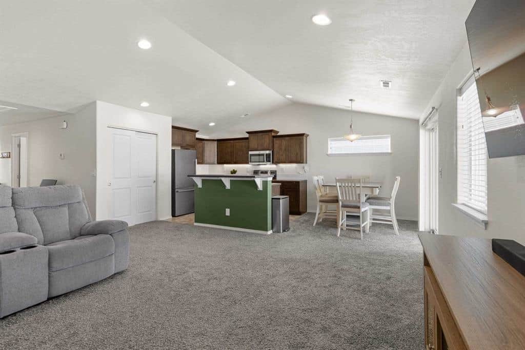 4505 N McCabe Ln thumbnail 10