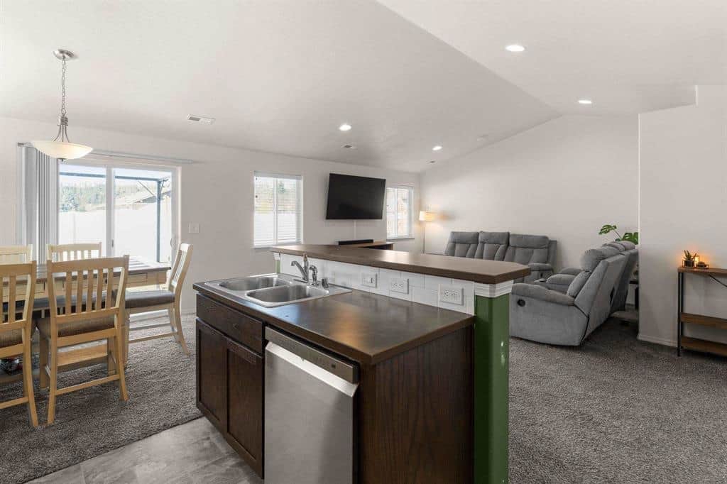 4505 N McCabe Ln thumbnail 6