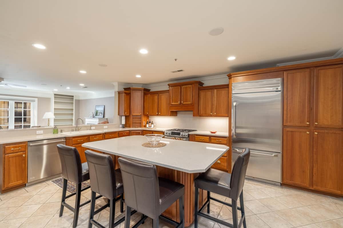 1223 W Riverside Ave thumbnail 13