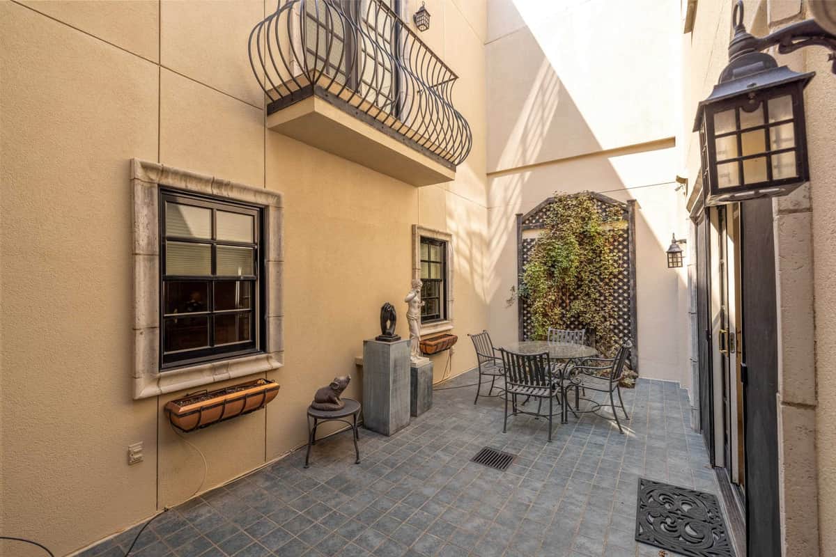 1223 W Riverside Ave thumbnail 18