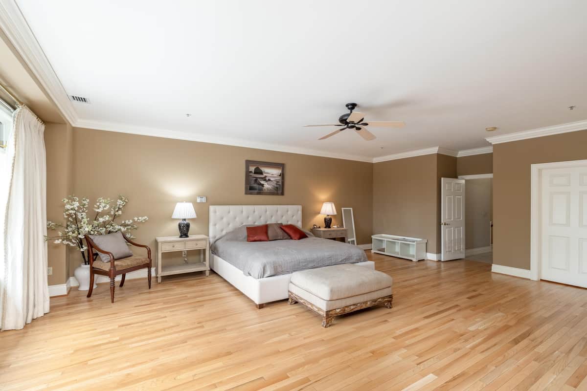 1223 W Riverside Ave thumbnail 22