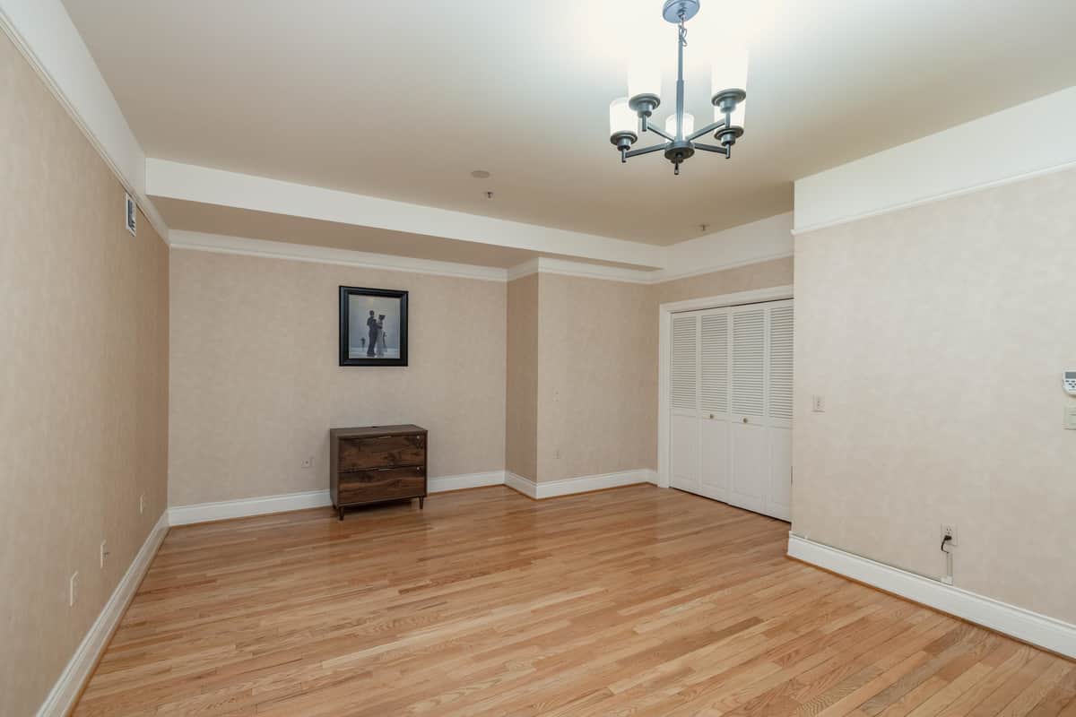 1223 W Riverside Ave thumbnail 39