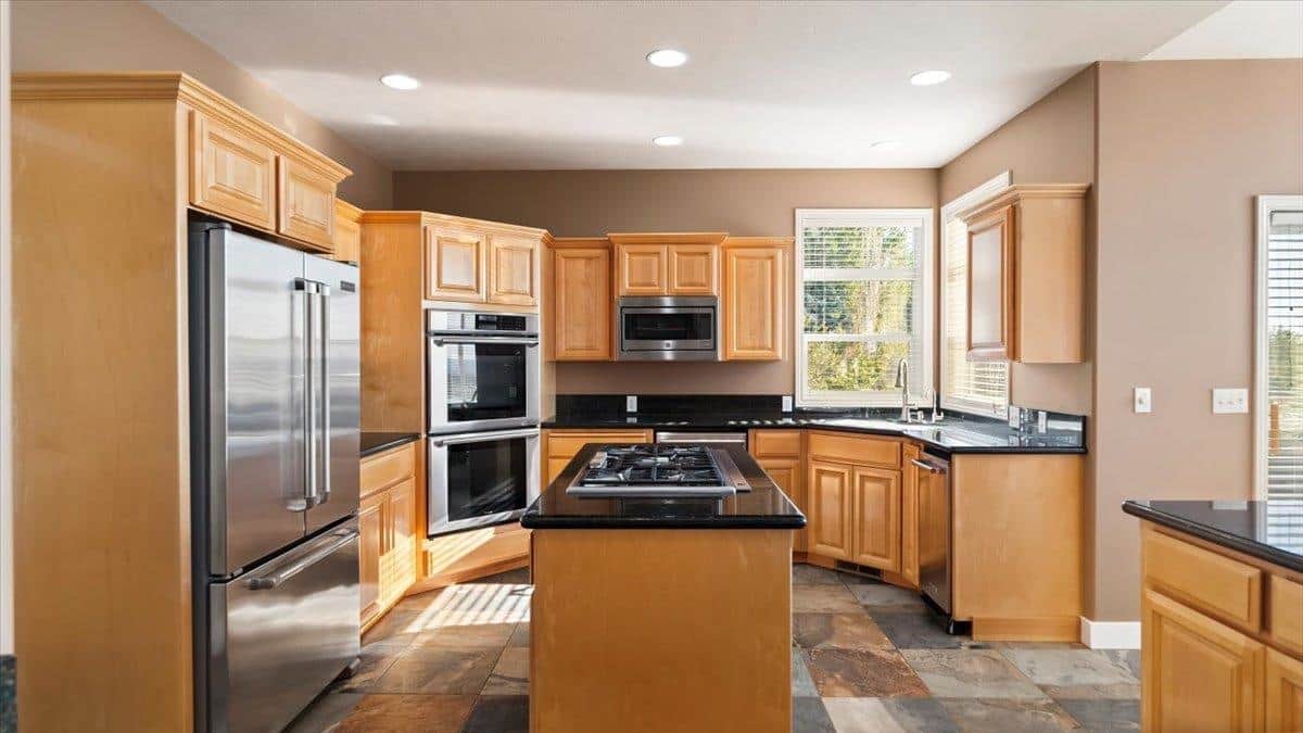 16815 N Greenbluff Rd thumbnail 12