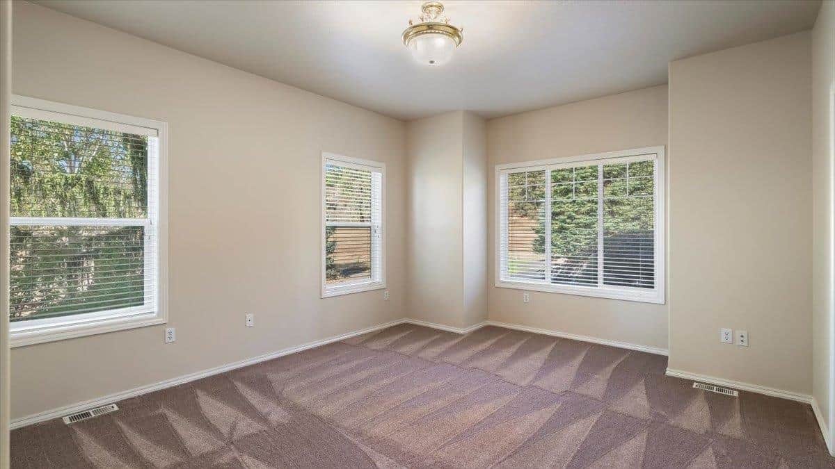 16815 N Greenbluff Rd thumbnail 18
