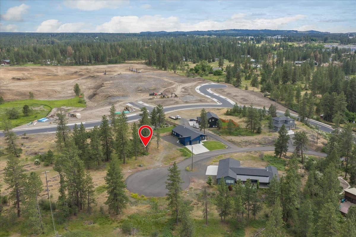 3819 W Cliffside Ln thumbnail 17