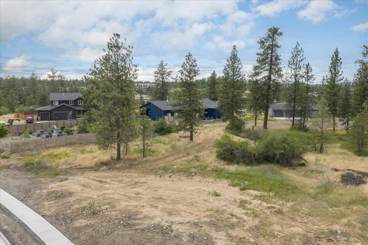 3819 W Cliffside Ln thumbnail 18